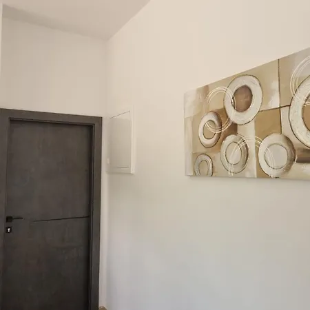 Apartman Gariful Zrnovnica